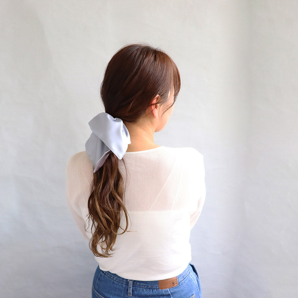 シュシュ スクエア ビッグ リバーシブル バイカラー ヘアゴム ヘアポニー