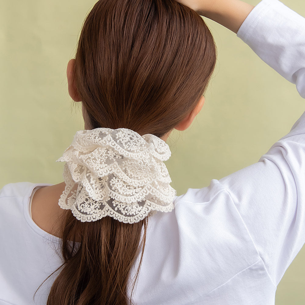 シュシュ スカラップ チュールレース 刺繍 ビッグ ボリューム ヘアゴム ヘアポニー