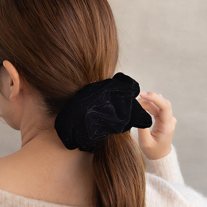 シュシュ ラメベロア シマー ボリューム ブラック