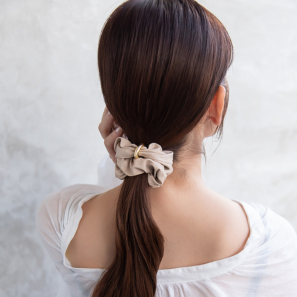 シュシュ 合皮 メタル リング ベーシックカラー