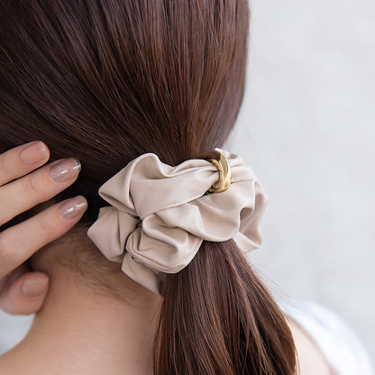 シュシュ 合皮 メタル リング ベーシックカラー