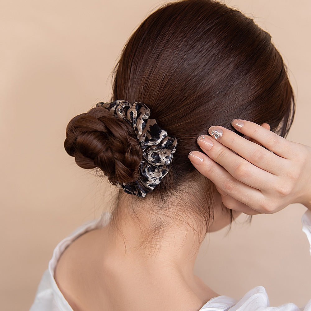 シュシュ レオパード柄 ベロア