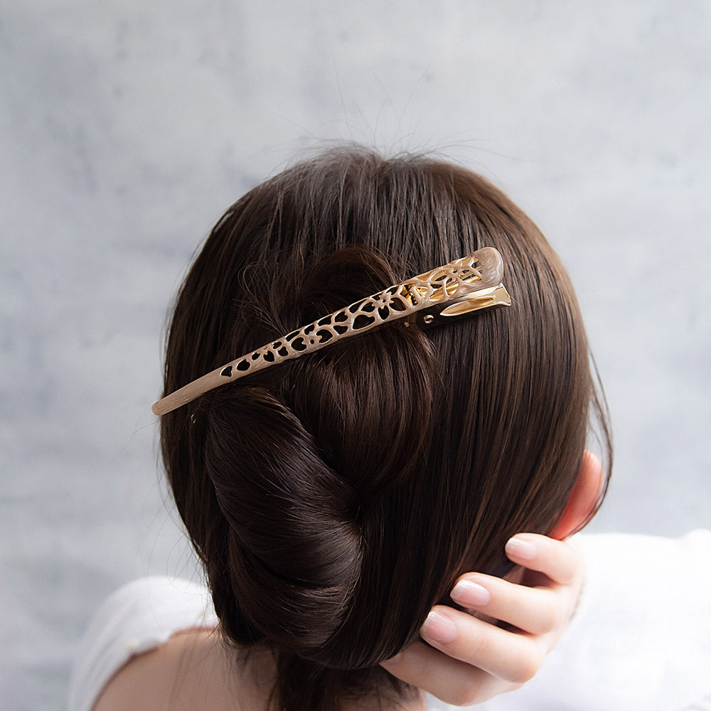 ヘアクリップ 透かし フラワー マーブル カラー メタル コンコルド
