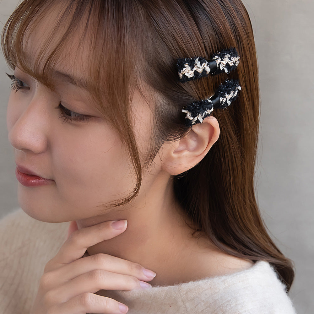 ヘアクリップ 編み込み リボン シャギー スパンコール モノトーンカラー 2個セット サイドクリップ