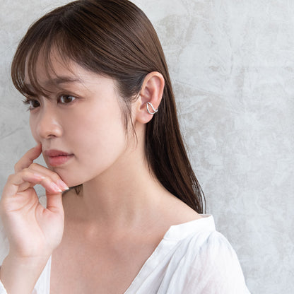 イヤーカフ ニッケルフリー メタル キュービックジルコニア ウェーブ ダブル ライン イヤリング 【左耳用】