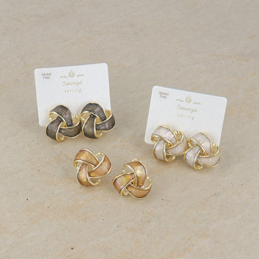 イヤリング ニッケルフリー メタル シェル ボタン風 ネジバネ式イヤリング