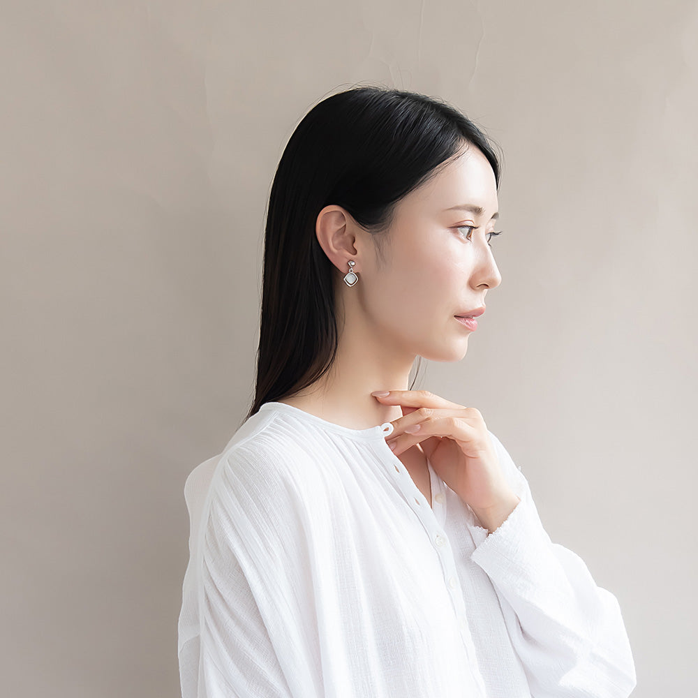 イヤリング ニッケルフリー メタル 合成キャッツアイ スクエア ネジバネ式イヤリング