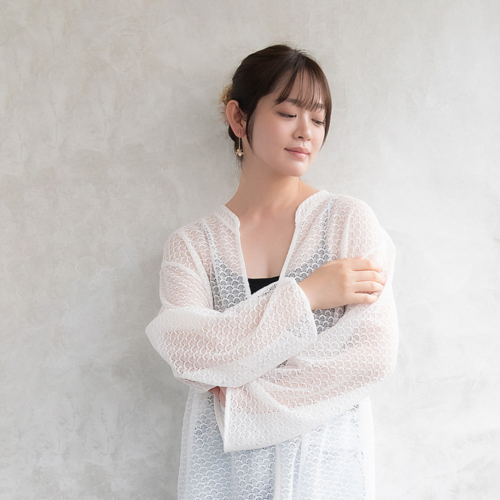 Classy イヤリング ニッケルフリー メタル ワイヤー フラワー 半透明 パール チェーン 下がり ネジバネ式イヤリング