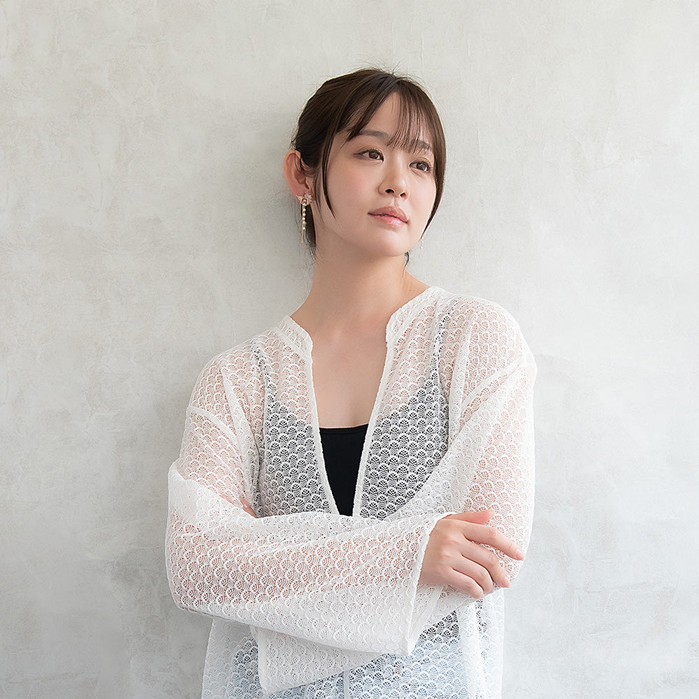 Classy イヤリング ニッケルフリー メタル ワイヤー フラワー トリプル 半透明 パール チェーン 下がり ネジバネ式イヤリング
