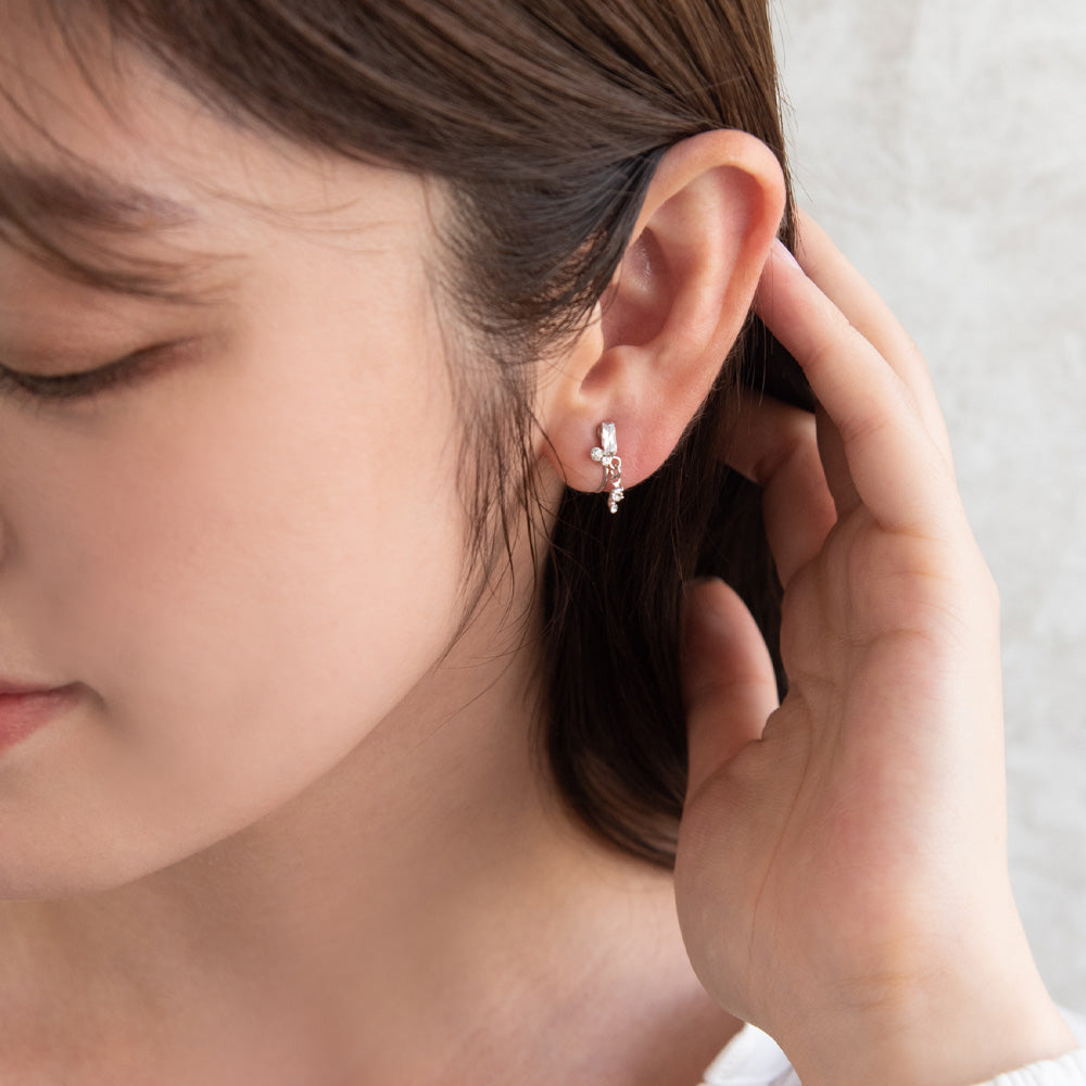 イヤリング ニッケルフリー メタル ミニ ストーン レクタングル 下がり ネジバネ式イヤリング