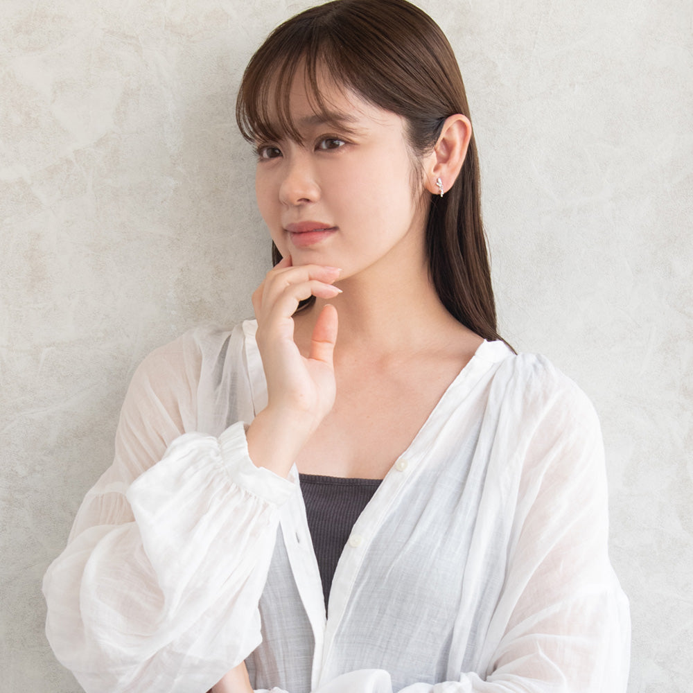 イヤリング ニッケルフリー メタル ミニ ストーン レクタングル 下がり ネジバネ式イヤリング