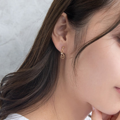 イヤリング ニッケルフリー メタル ワイヤー クロス ドロップ ミニ カラーストーン 下がり ネジバネ式イヤリング