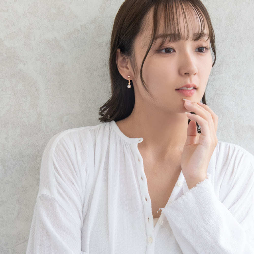 イヤリング ニッケルフリー メタル ミニ カラーストーン パール 下がり ネジバネ式イヤリング