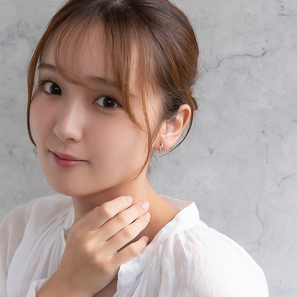 イヤリング ニッケルフリー キュービックジルコニア メタル ダブルライン ネジバネ式イヤリング