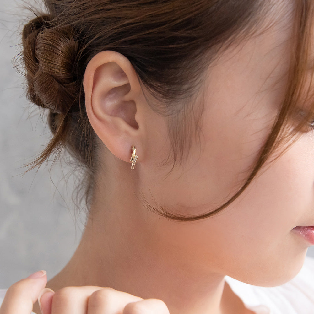 イヤリング ニッケルフリー キュービックジルコニア メタル ダブルライン ネジバネ式イヤリング