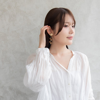 イヤリング ニッケルフリー フラワー パール ネジバネ式イヤリング