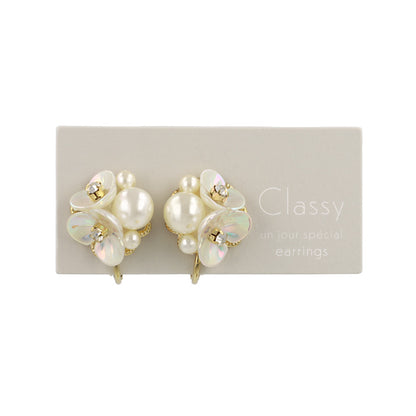 Classy イヤリング ニッケルフリー フラワー パール ネジバネ式イヤリング
