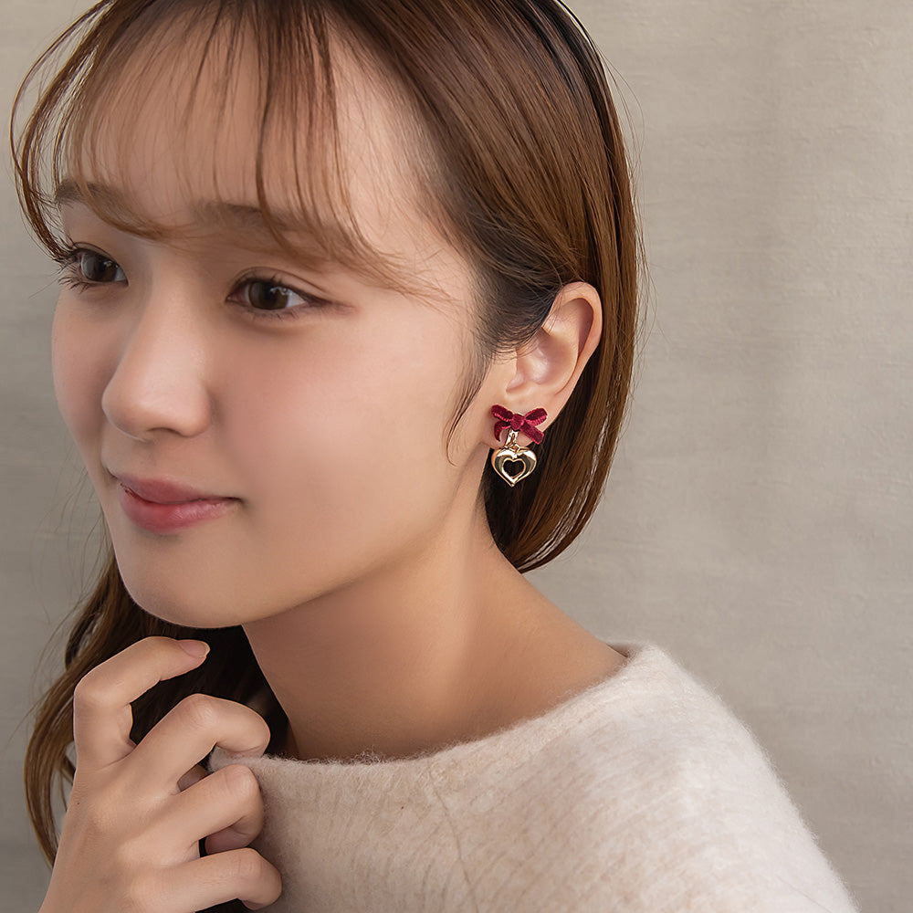 イヤリング  ニッケルフリー リボン ハート ベロア ネジバネ式イヤリング