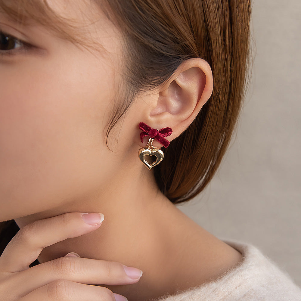 イヤリング  ニッケルフリー リボン ハート ベロア ネジバネ式イヤリング