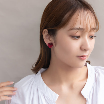 イヤリング ニッケルフリー ベロア ハート ネジバネ式イヤリング