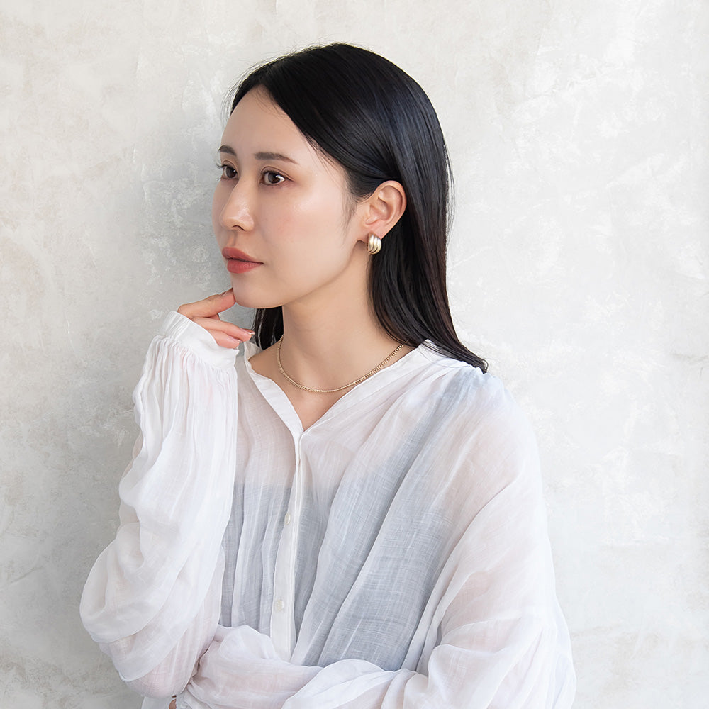 イヤリング ニッケルフリー sable gold メタル トリプル カーブ ライン ネジバネ式イヤリング