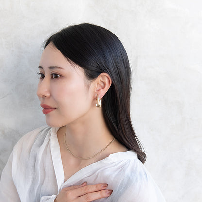 イヤリング ニッケルフリー sable gold メタル ダブル ライン クロス ドロップ ネジバネ式イヤリング