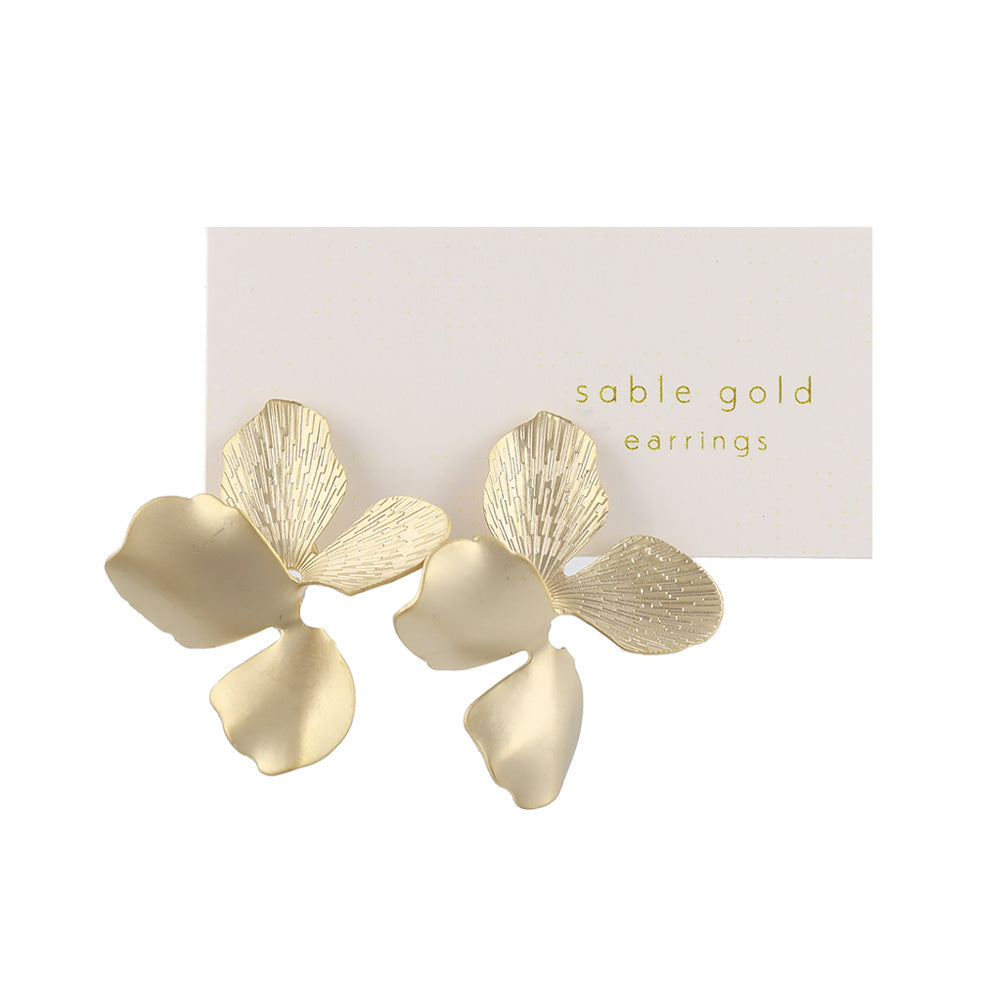 イヤリング ニッケルフリー sable gold メタル ツイスト フラワー ネジバネ式イヤリング