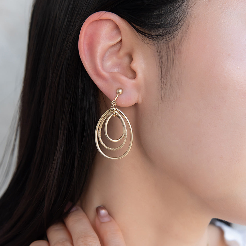 イヤリング ニッケルフリー sable gold メタル トリプル ドロップ ネジバネ式イヤリング