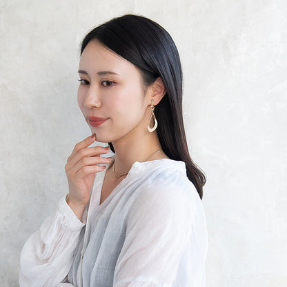 イヤリング ニッケルフリー sable gold メタル ツイスト ドロップ ネジバネ式イヤリング