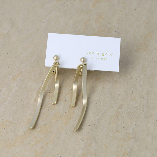 イヤリング ニッケルフリー sable gold メタル ダブル カーブ ライン ネジバネ式イヤリング