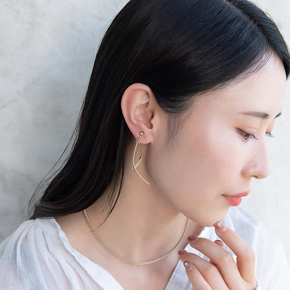 イヤリング ニッケルフリー sable gold メタル ダブル カーブ ライン ネジバネ式イヤリング