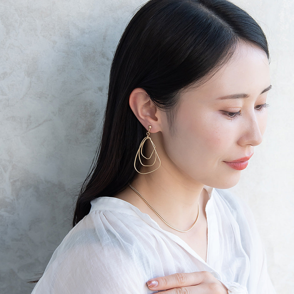 イヤリング ニッケルフリー sable gold メタル トリプル 変形 ドロップ ネジバネ式イヤリング