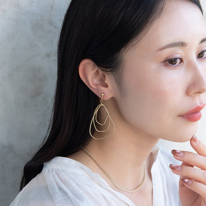 イヤリング ニッケルフリー sable gold メタル トリプル 変形 ドロップ ネジバネ式イヤリング