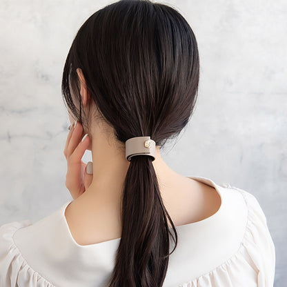 ヘアカフ フェイクレザー メタル プレート パール ストーン スリムタイプ クラップカフ ヘアポニー ポニーフック
