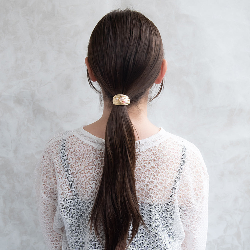 ヘアカフ メタル オーバル テクスチャ ビジュー パール