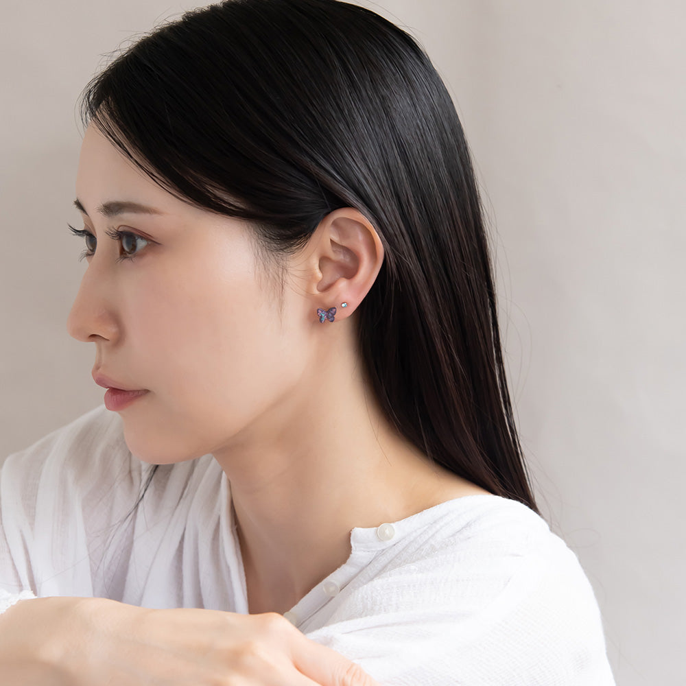 樹脂ピアス ニッケルフリー バタフライ ラメ 4個セット スタッドピアス