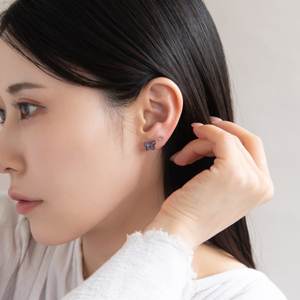 樹脂ピアス ニッケルフリー バタフライ ラメ 4個セット スタッドピアス
