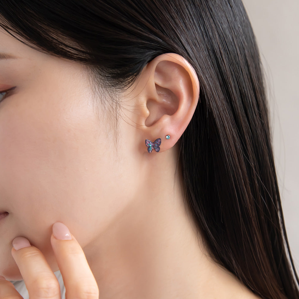 樹脂ピアス ニッケルフリー バタフライ ラメ 4個セット スタッドピアス