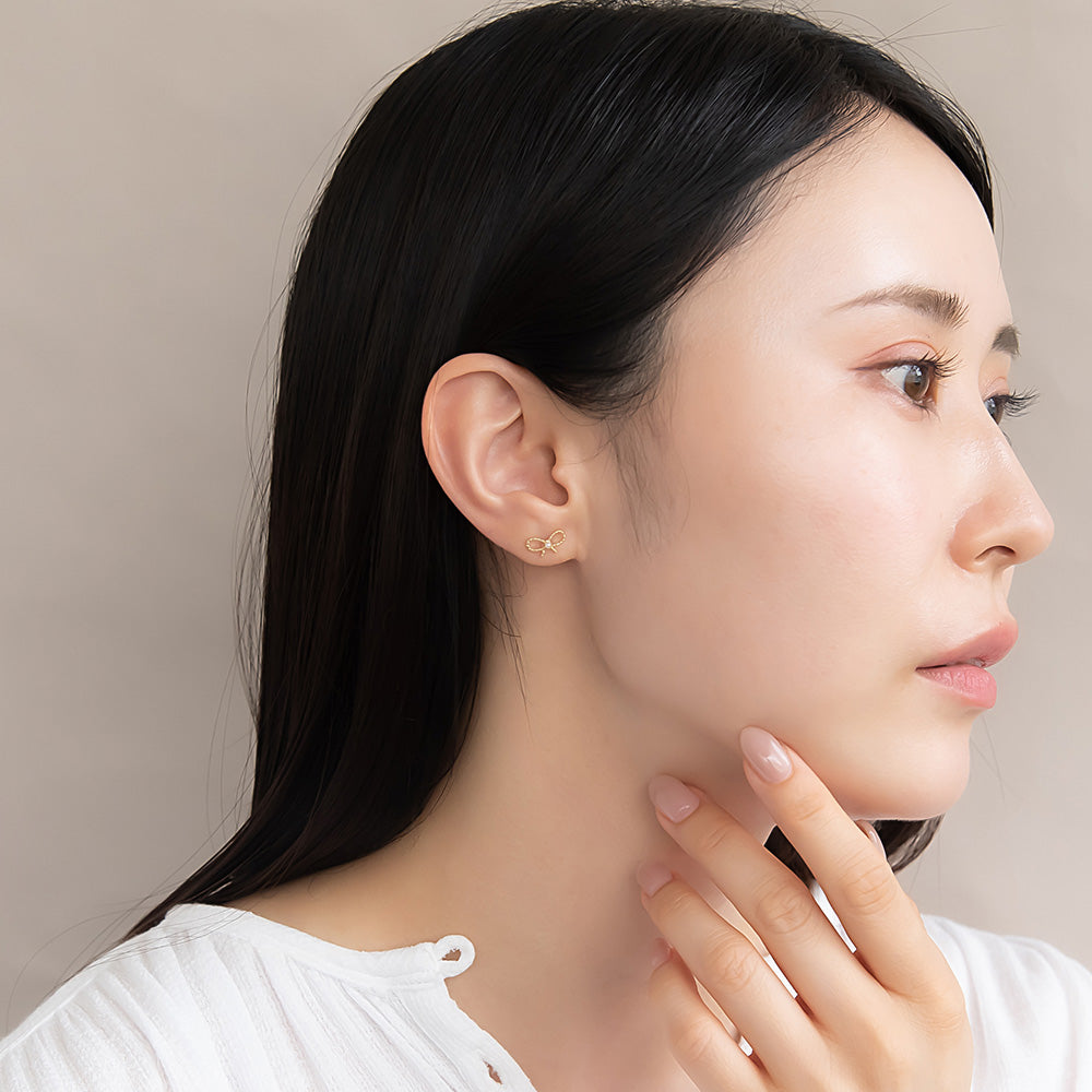 樹脂ピアス ニッケルフリー スケルトン 薔薇 リボン パール 6個セット スタッドピアス