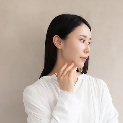 樹脂ピアス ニッケルフリー スケルトン 薔薇 リボン パール 6個セット スタッドピアス