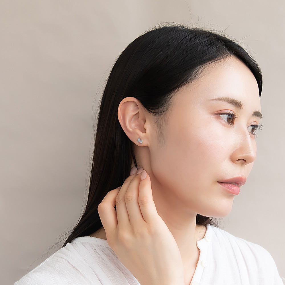 樹脂ピアス ニッケルフリー リボン ハート 6個セット スタッドピアス