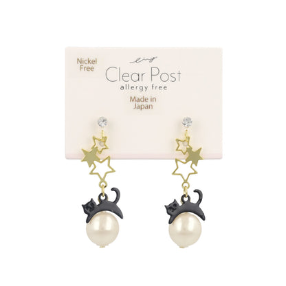 樹脂ピアス ニッケルフリー ネコと月 スタッドピアス