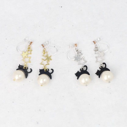 ノンホールピアス ニッケルフリー ネコと星 イヤリング 樹脂タイプ