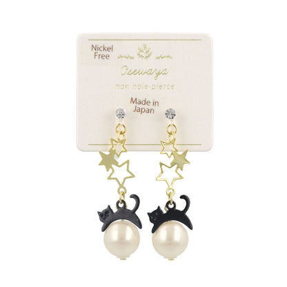 ノンホールピアス ニッケルフリー ネコと星 イヤリング 樹脂タイプ