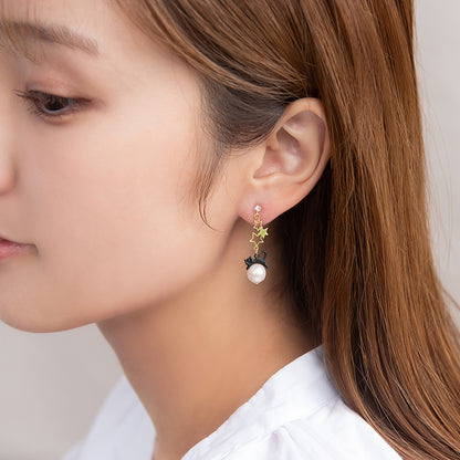 ノンホールピアス ニッケルフリー ネコと星 イヤリング 樹脂タイプ