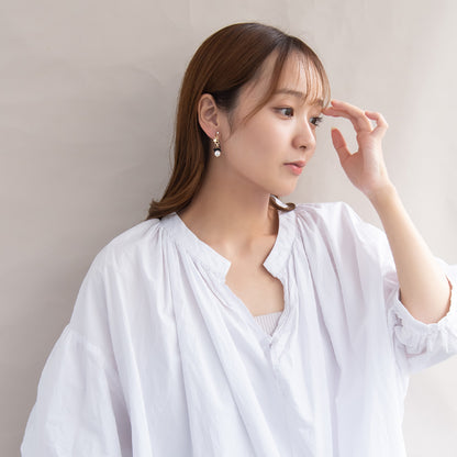 ノンホールピアス ニッケルフリー ネコと星 イヤリング 樹脂タイプ