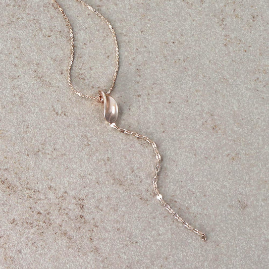 ネックレス ニッケルフリー ロゼシルバー メタル キュービックジルコニア カーブ ライン プレート Y字 スライドボール ペタル チェーン ロングネックレス