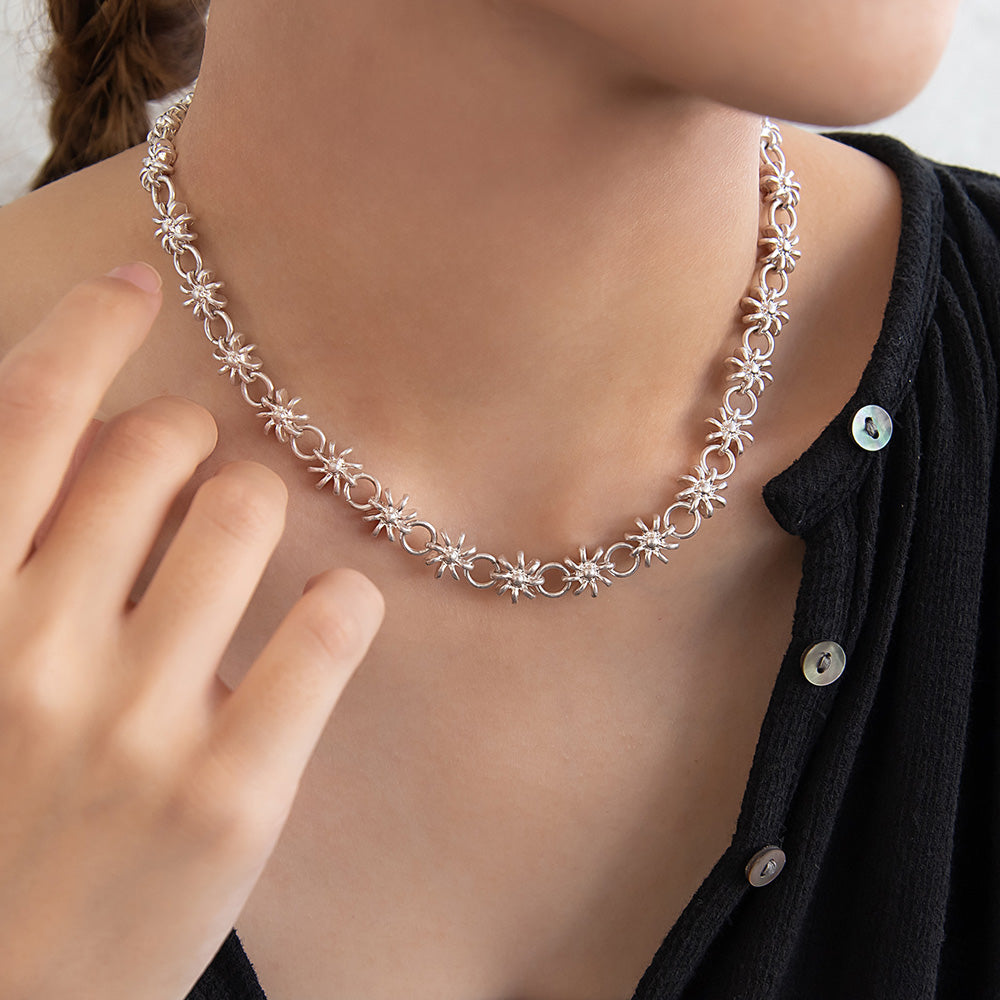 ネックレス Awesome ニッケルフリー メタル フラワー サークル