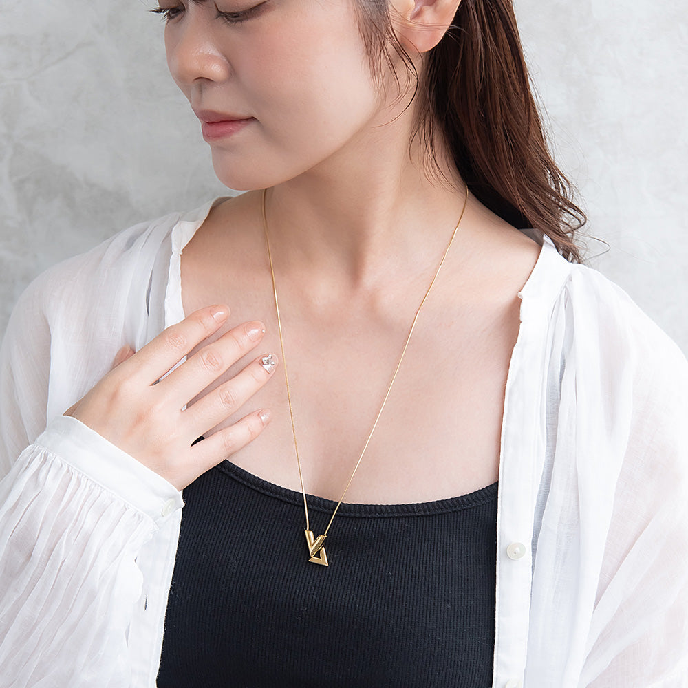 ネックレス ステンレス スネークチェーン メタル V字型 ラリエット ロングネックレス