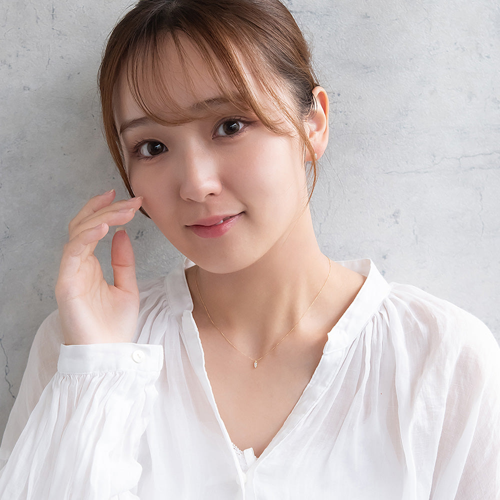 ネックレス tiny. ニッケルフリー メタル ストーン トリプル パール 小粒 超極細 チェーン プチネックレス